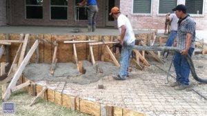 Archadeck building a paver patio