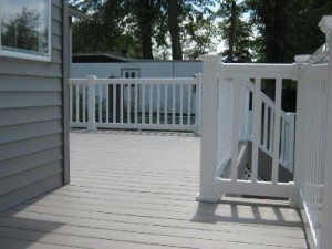 AZEK deck with white railing