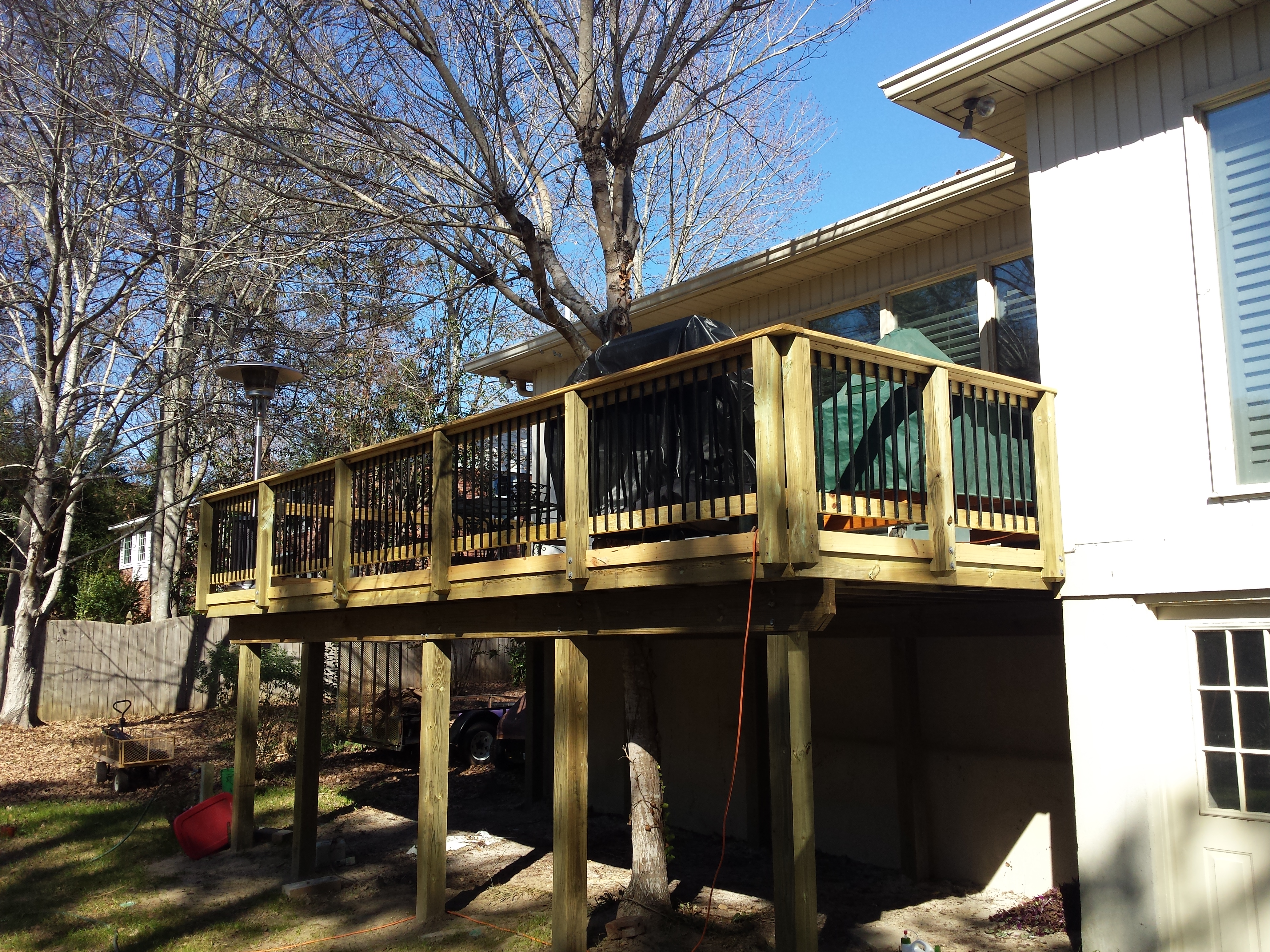 Macon Deck extension with integrated tree