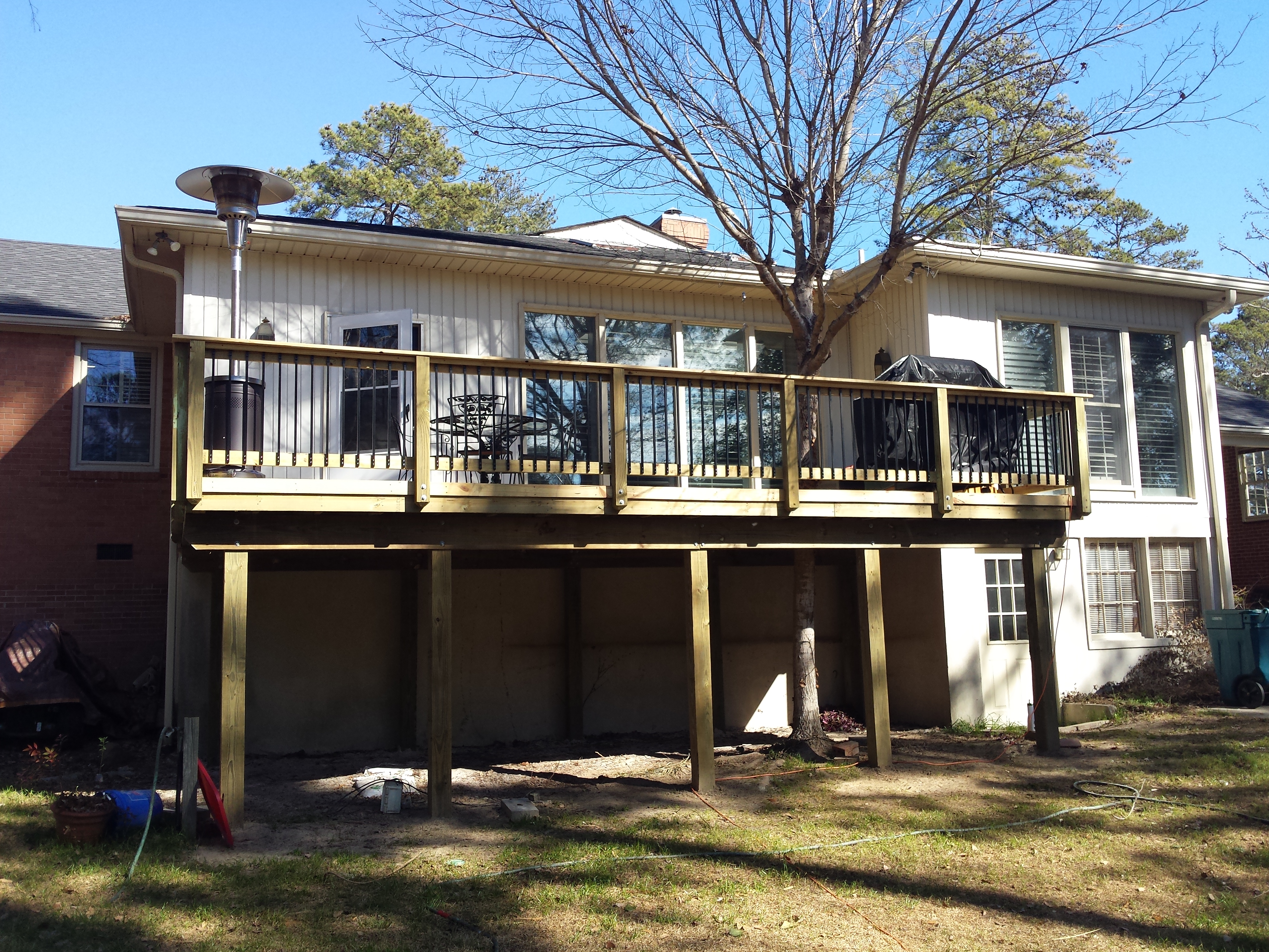 Macon Deck extension with integrated tree